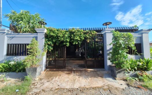 Newly Renovated House and Land for Sale on Fish Island!!!